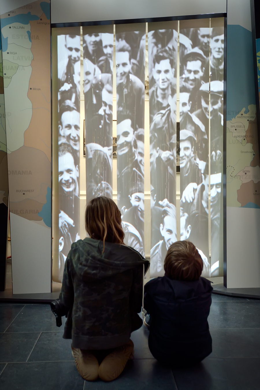 Reizende tentoonstelling flappen projectie